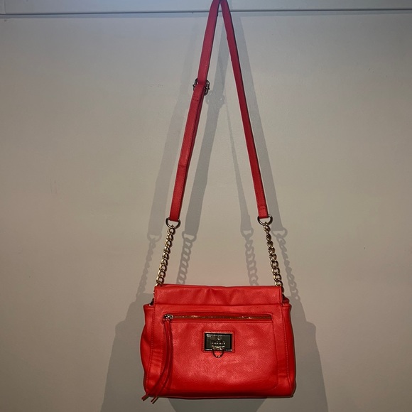 ⭐️Nicole Miller⭐️ shoulder bag/cross body bag - Picture 2 of 4